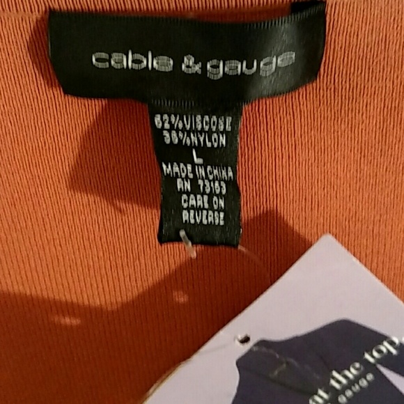 NWT cable & gauge sweater - Picture 3 of 4